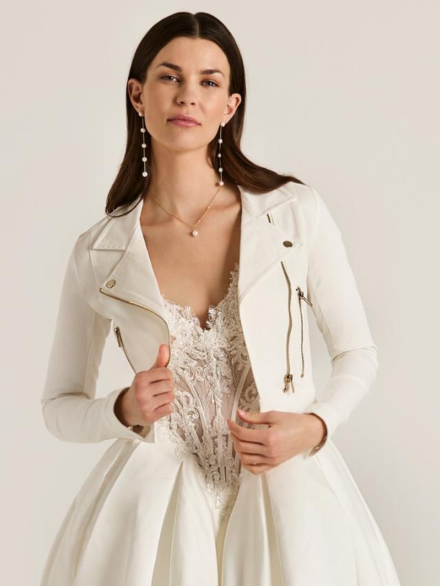 Offwhite Stretch Biker Bridal Jacke für die moderne Braut | LILLY