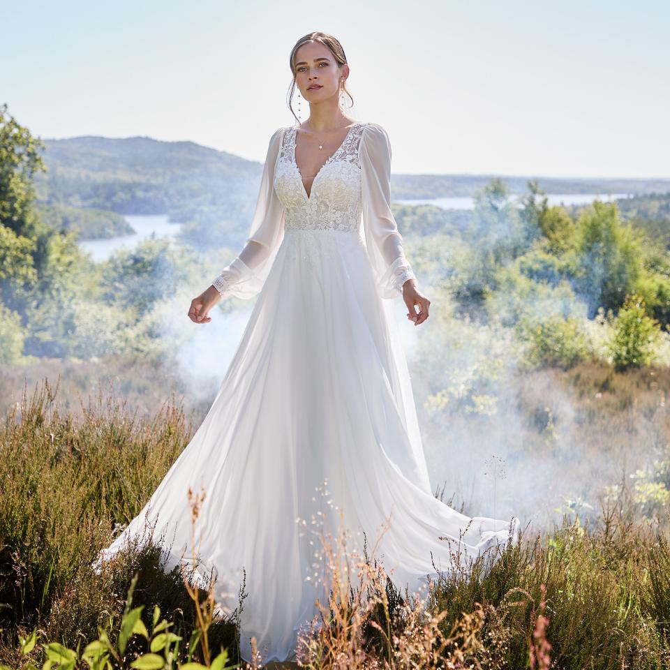 Weich fallende Hochzeitskleider