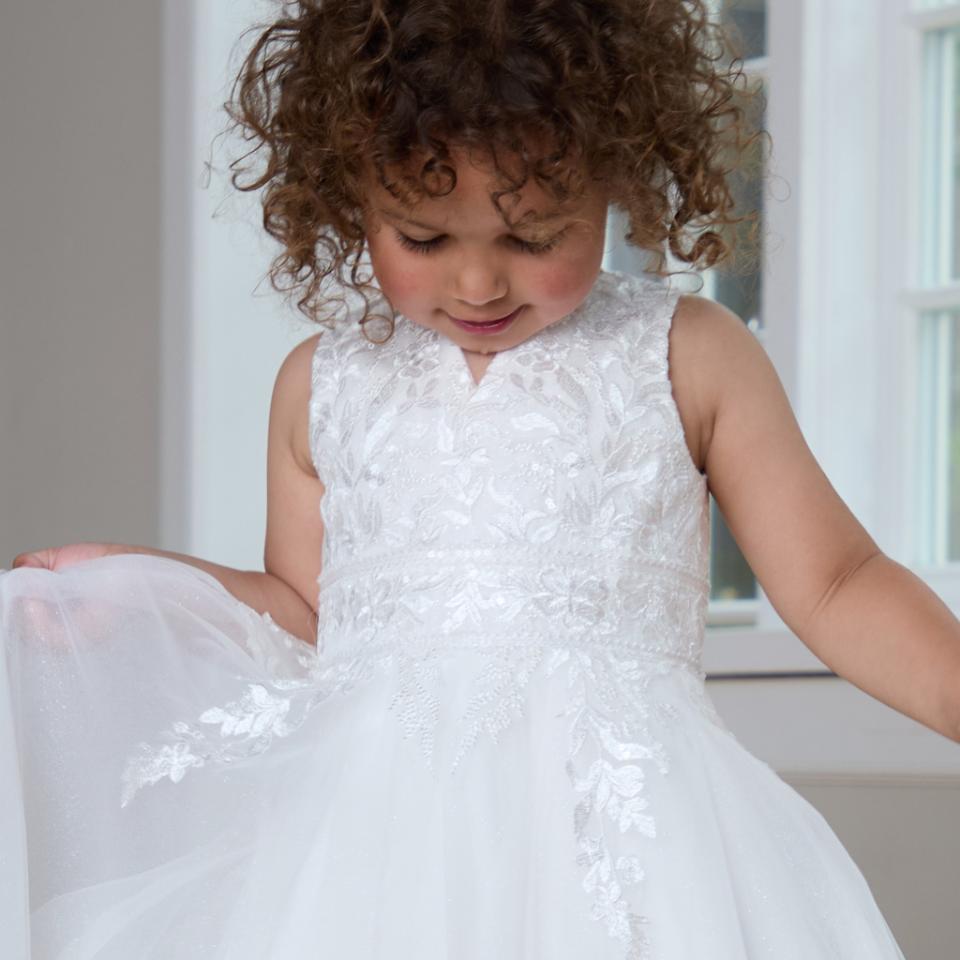 Kinderkleider bei LILLY Brautkleider